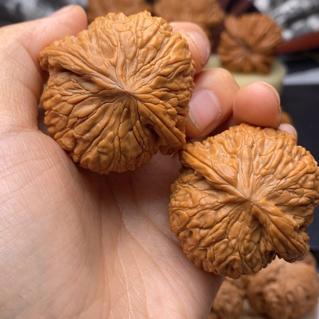 文玩核桃把件685号43全品泥鳅背