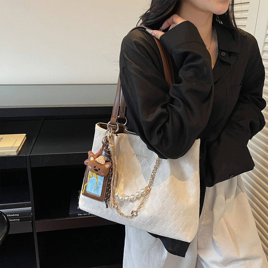 Aimitu2025新款通勤百搭日常大容量文艺质感珍珠链条单肩托特包