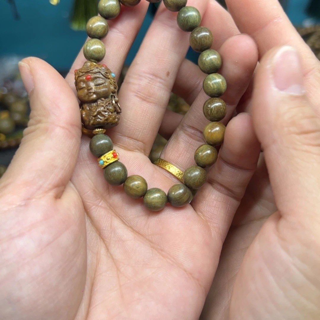 无事牌维腊木（绿檀）