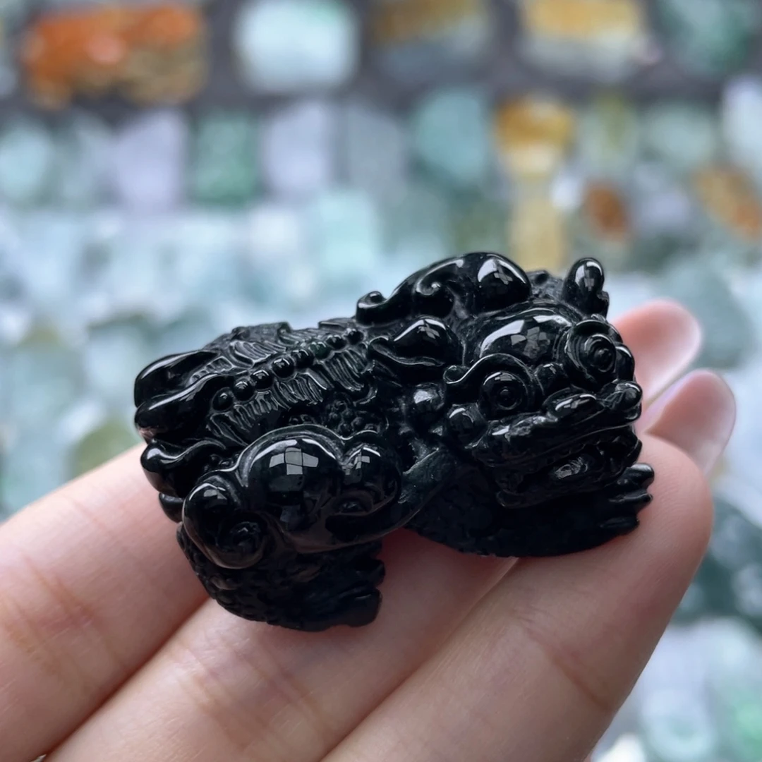 颈饰未镶嵌翡翠貔貅50