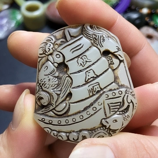 吊坠紫金钵盂菩提