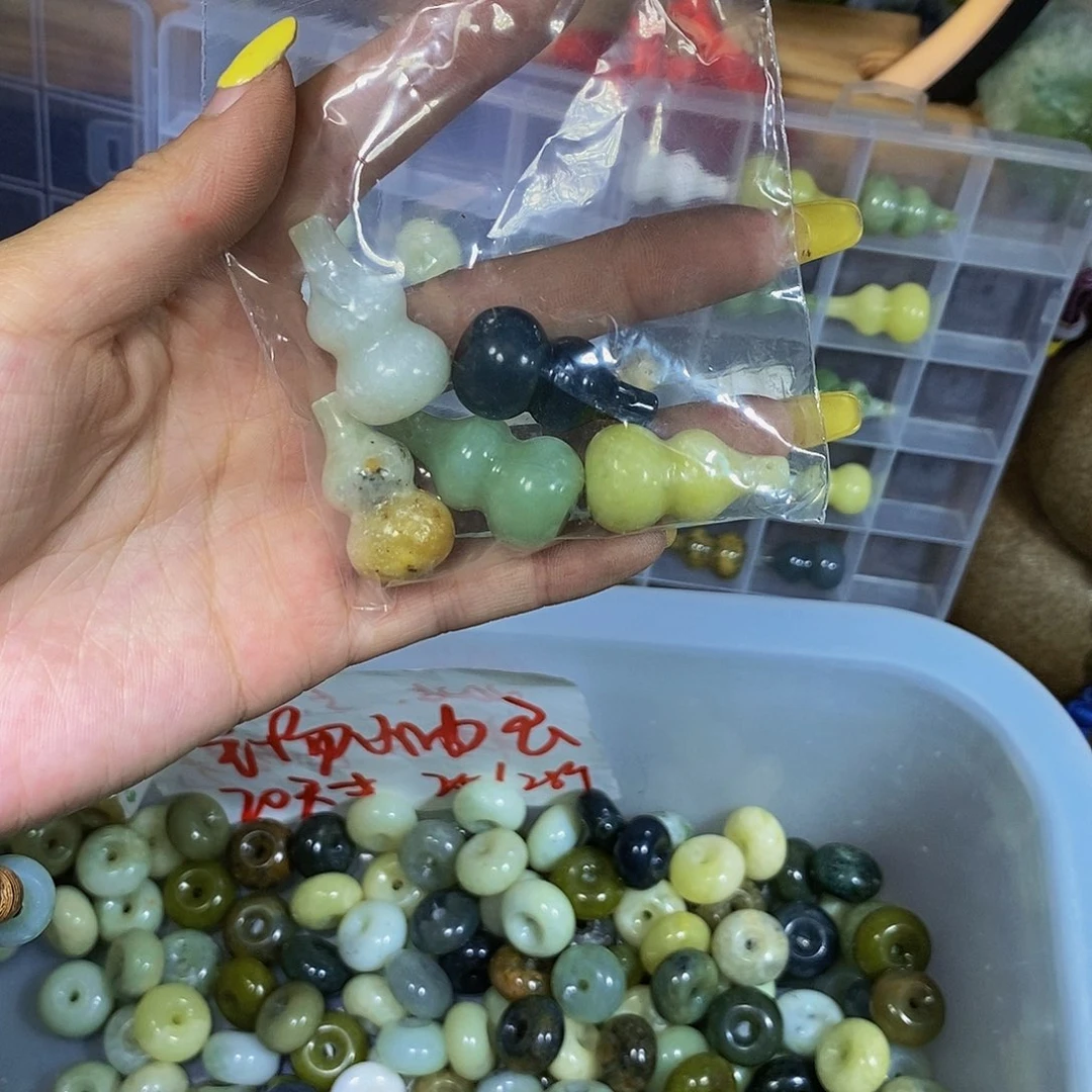 蛇纹石玉未镶嵌其他340