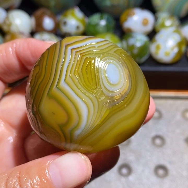 未镶嵌玛瑙/玉髓珠宝半成品16