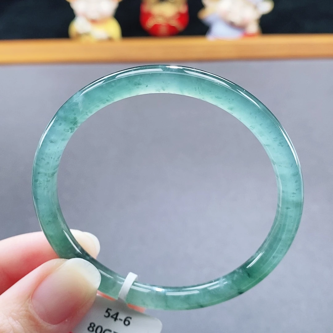 翡翠未镶嵌手镯38