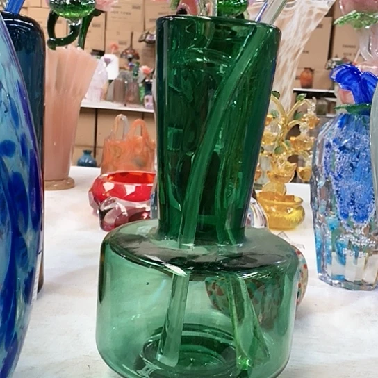 琉璃花瓶高29厘米口径8厘米