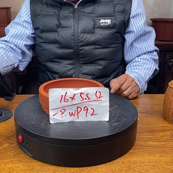 紫砂花盆货号一只WP92