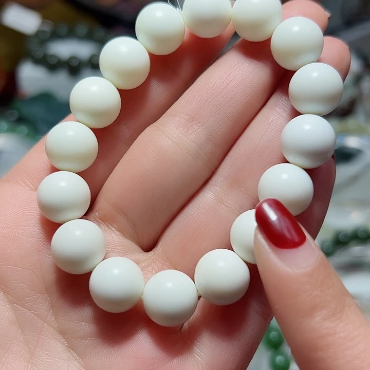 和田玉手链未镶嵌24