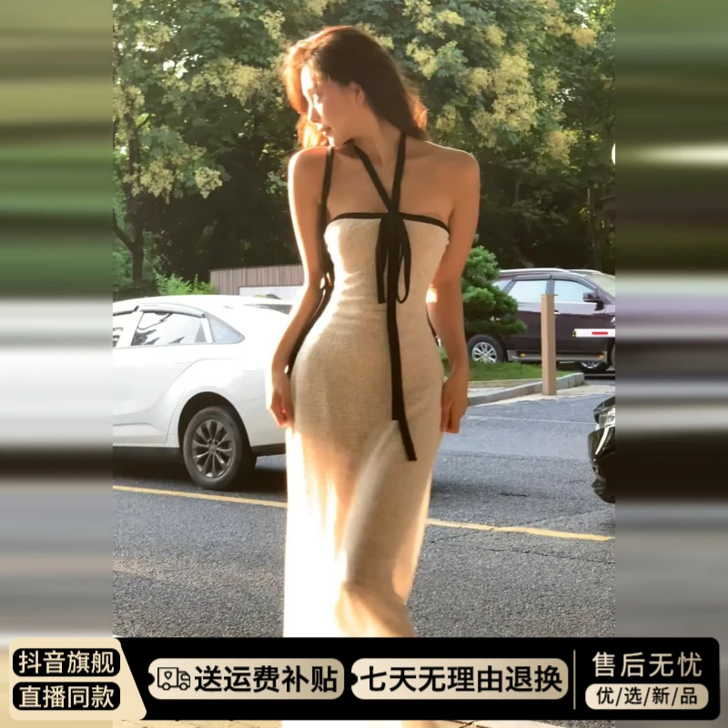 2025新款法式气质抹胸挂脖吊带连衣裙女夏季独特漂亮修身包臀长裙