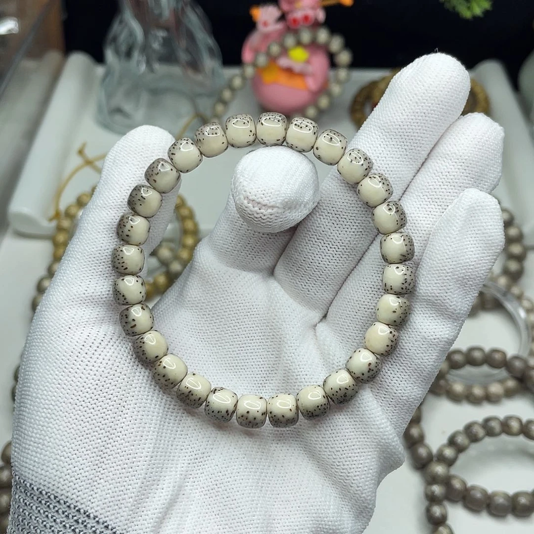 燈***伟手串星月菩提8mm 糯冰河豚