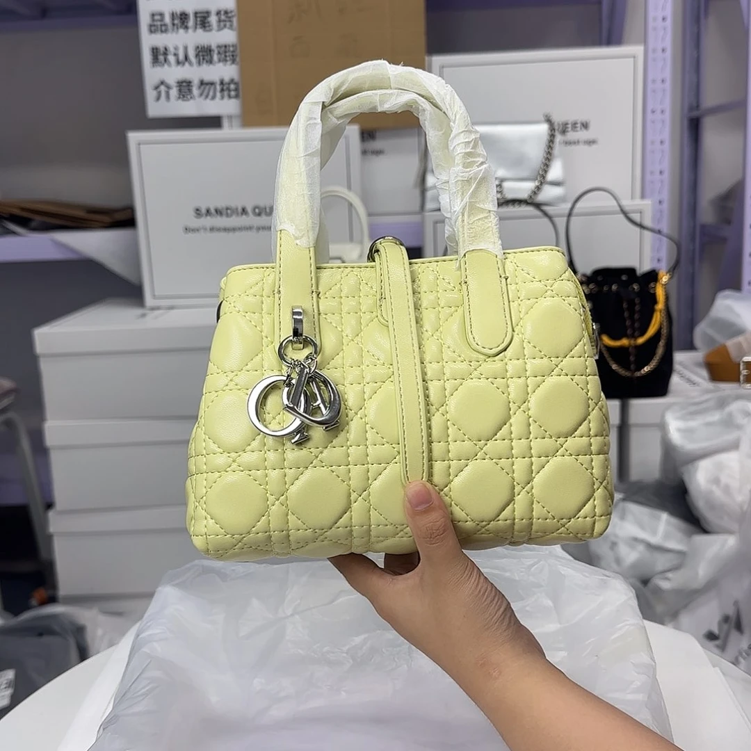 PU广州小众品牌包包