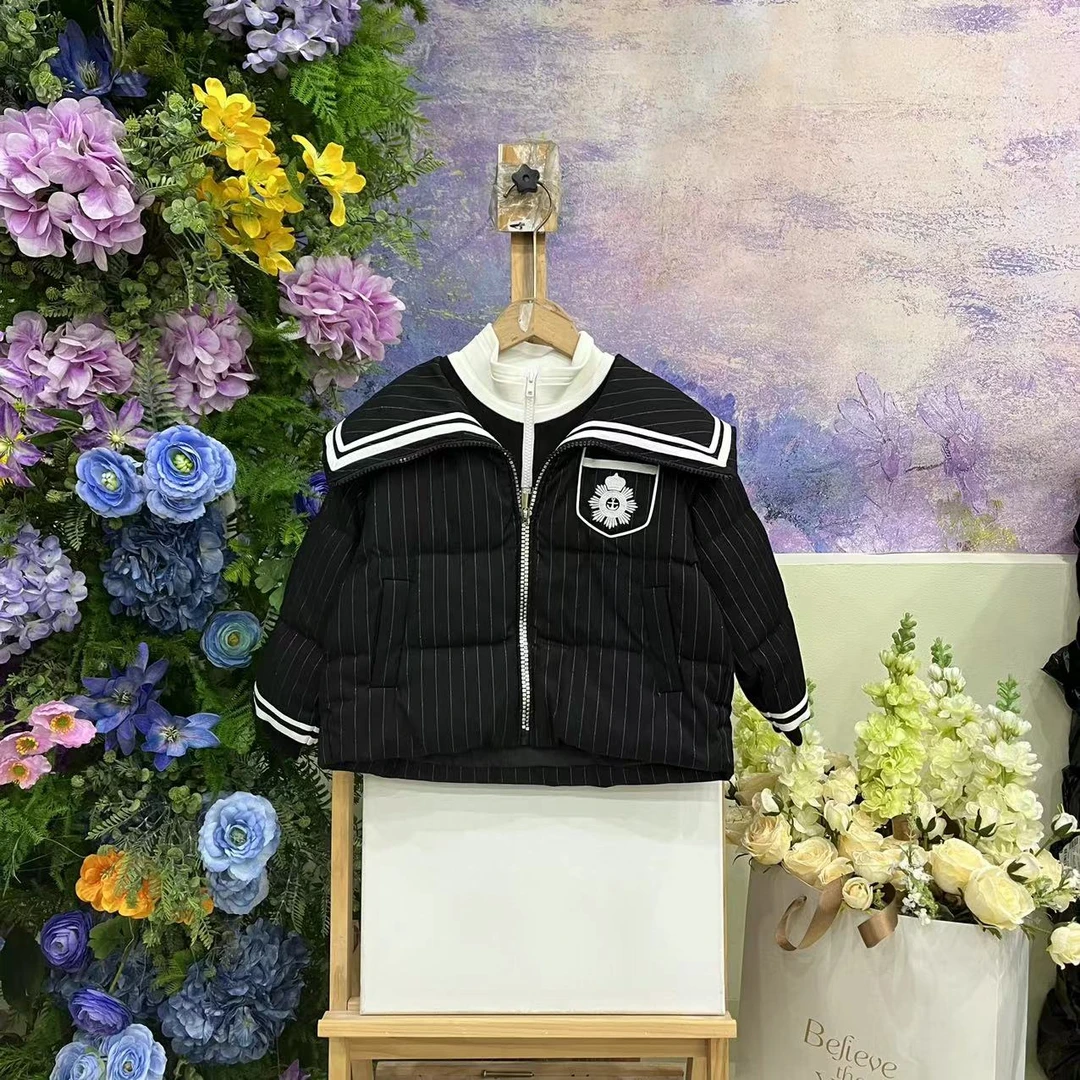 896S黑色羽绒服4086
