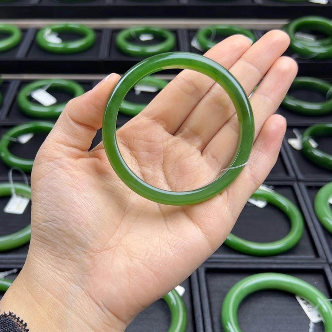 和田玉（碧玉）未镶嵌手镯冰底双色碧玉