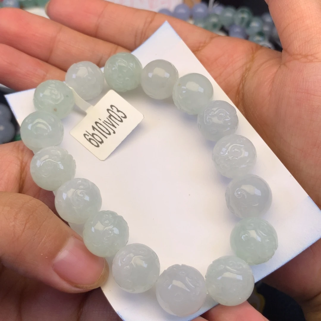 等***～翡翠未镶嵌颈饰天然缅甸翡翠A货