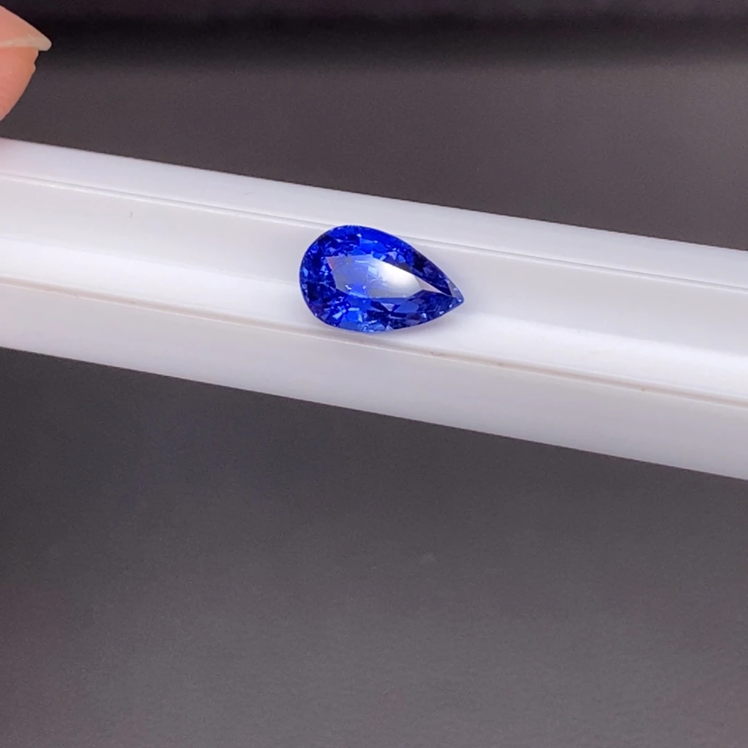 定制蓝宝石未镶嵌1.32ct H 皇家蓝 编号B2