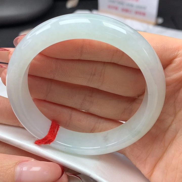 翡翠手镯未镶嵌57正圈