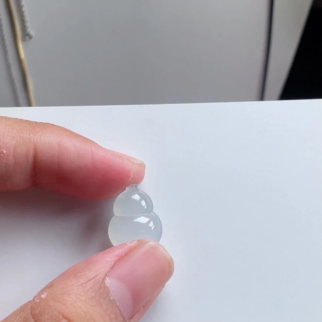 翡翠未镶嵌颈饰58888888885