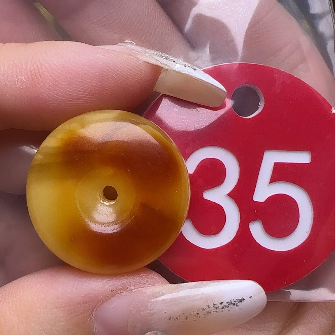 未镶嵌蜜蜡裸石微瑕22mm墩子