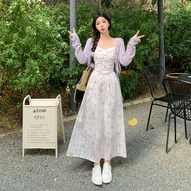 洋气紫色碎花连衣裙女2025春夏新款法式温柔风中长款吊带仙女裙子