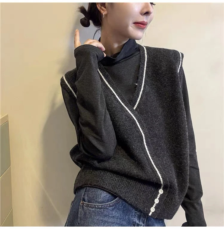 撞色条纹V领羊毛针织马甲两件套女欧洲站2025冬装新款欧货女装潮