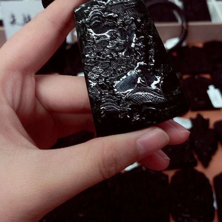 颈饰未镶嵌翡翠天然a货钢琴黑特色题材挂件