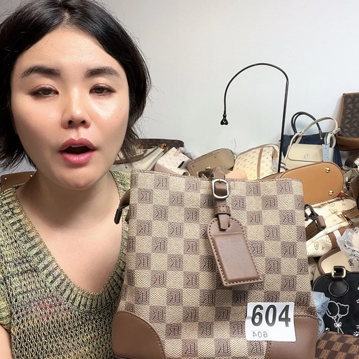 PVC包包包包包包包包吧