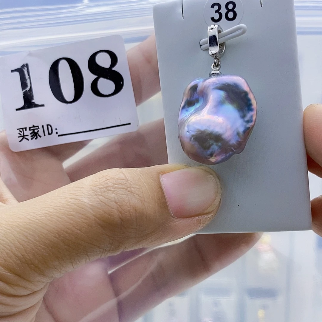 钛钢淡水珍珠颈饰