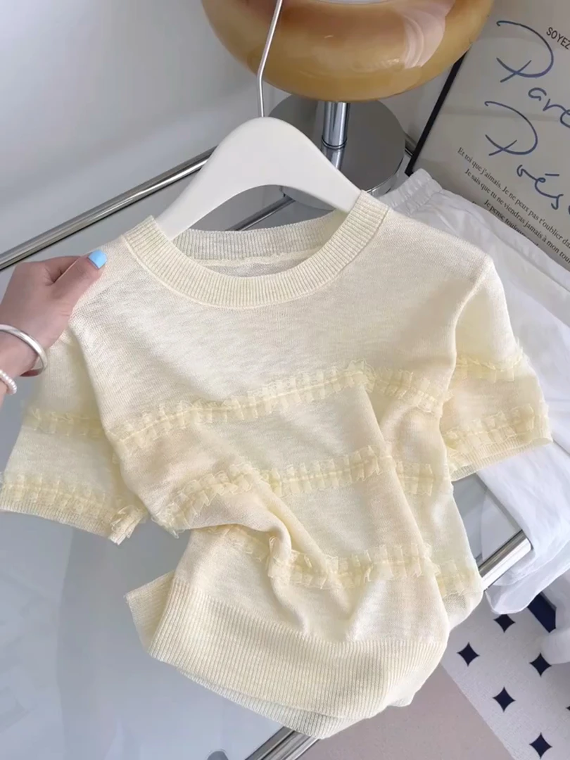 2025夏季新款圆领镂空薄款蕾丝花边短袖T恤女气质设计感上衣ins