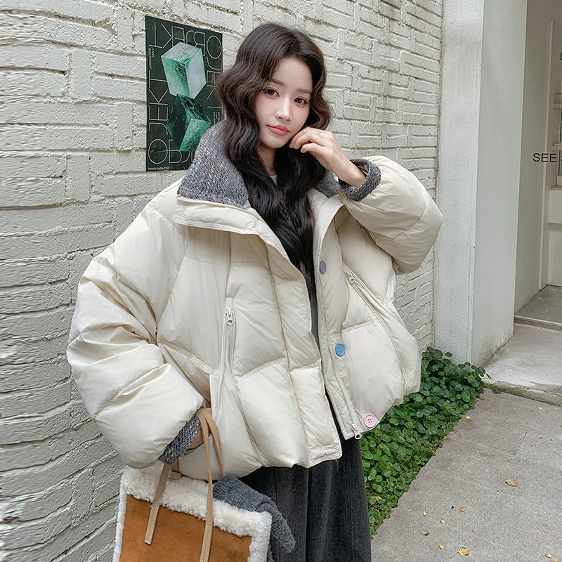 撞色拼接羽绒服女冬季新款小个子短款2025巨好看的白鸭绒加厚外套