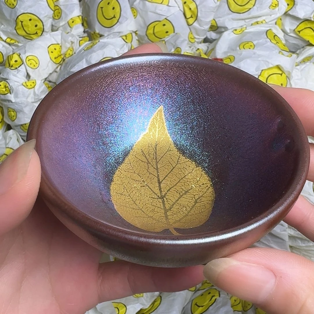 茶盏你在那里等下来我们寝室