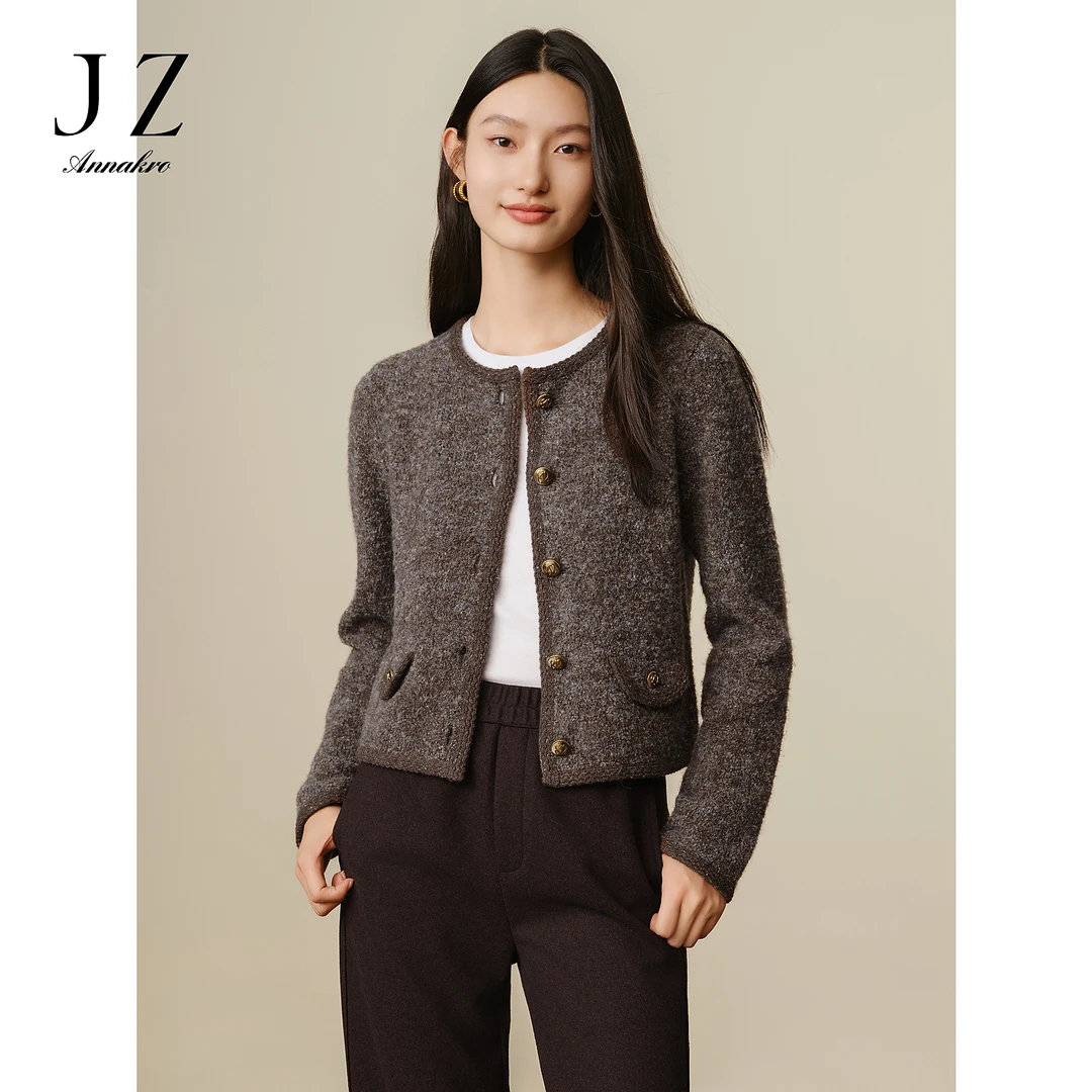 【辛小北专属】玖姿安娜蔻JTED30602圈圈纱舒适针织开衫女冬