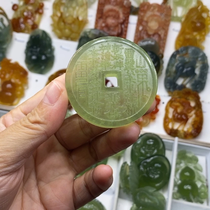 【闪购商品】未镶嵌蛇纹石玉颈饰