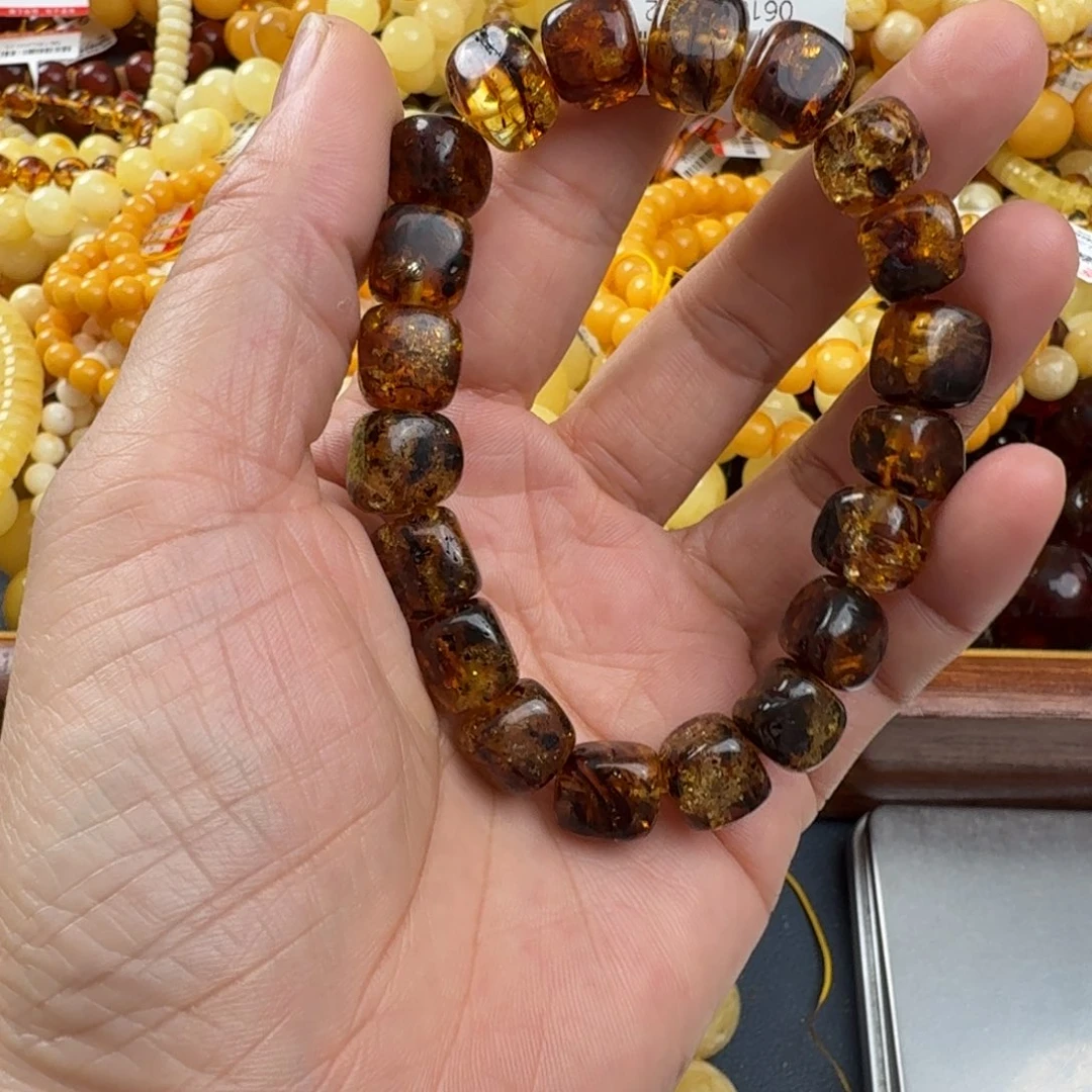 琥珀未镶嵌珠宝奇石