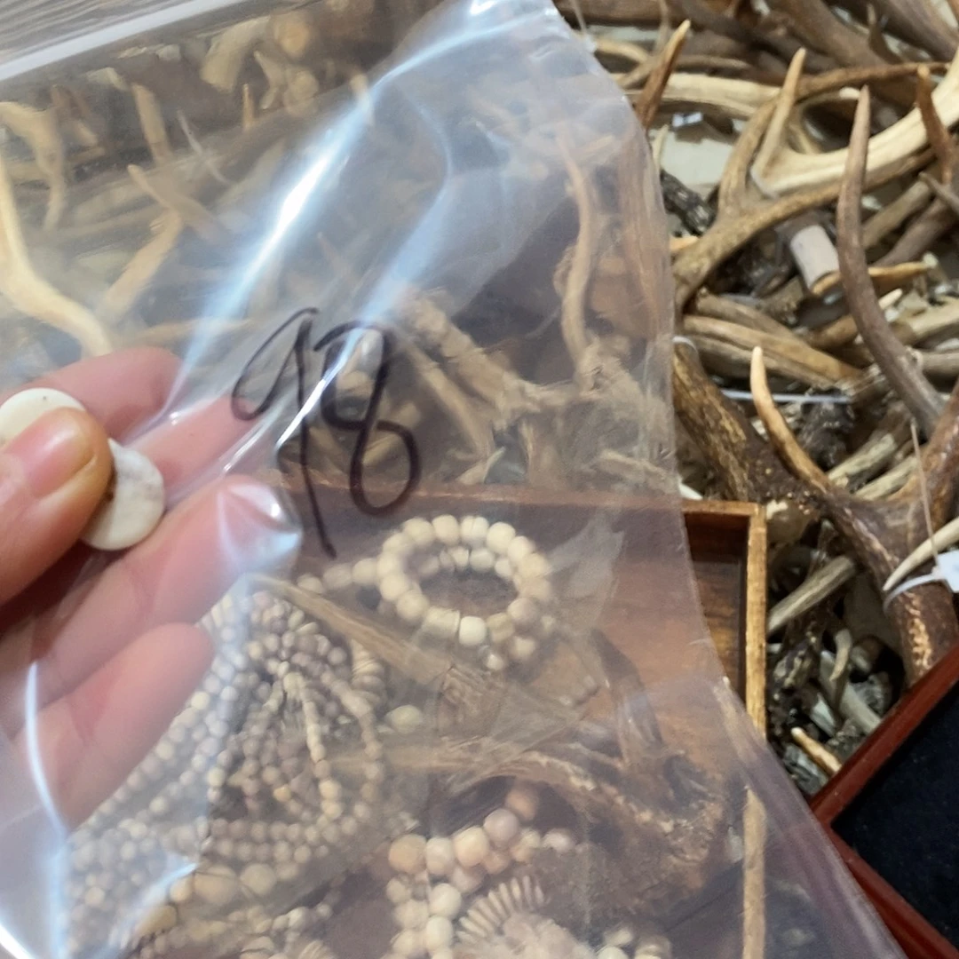 柒***锵非金属鹿角鹿角鹿角