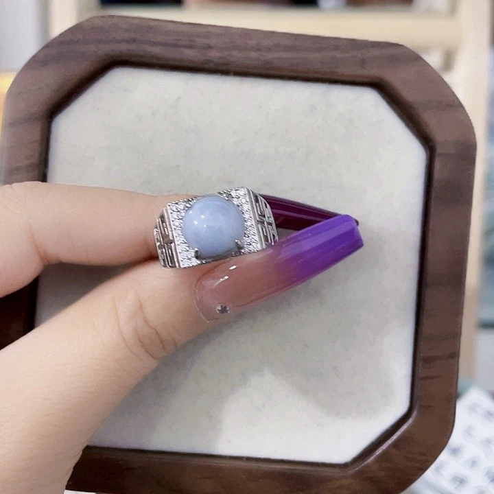 翡翠未镶嵌颈饰天然翡翠Ａ货