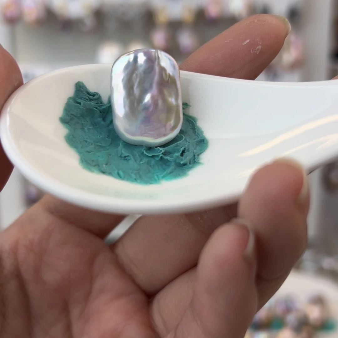 淡水珍珠吊坠(赠链)未镶嵌