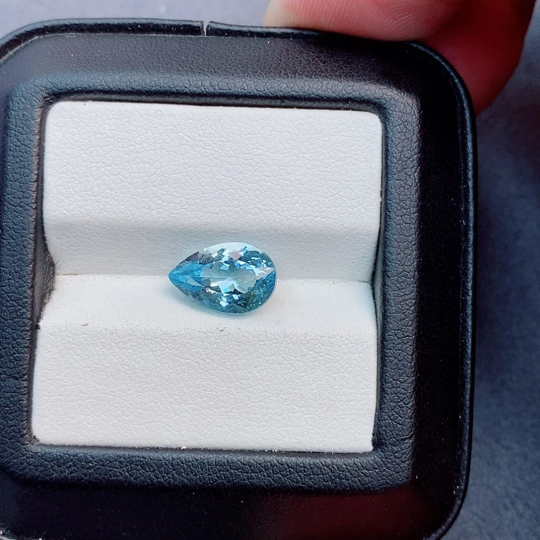 海蓝宝石笔搁未镶嵌2.88ct 圣玛利亚