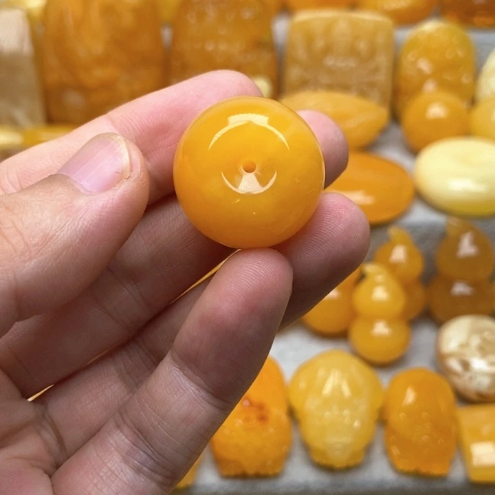 未镶嵌颈饰琥珀琥珀蜜蜡吊坠