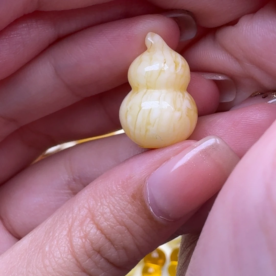 琥珀未镶嵌裸石30号虎皮千层顺纹葫芦