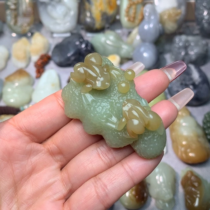 和田玉挂件未镶嵌