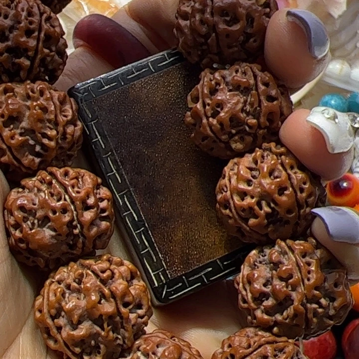 大果紫檀（缅甸花梨）西方牌子