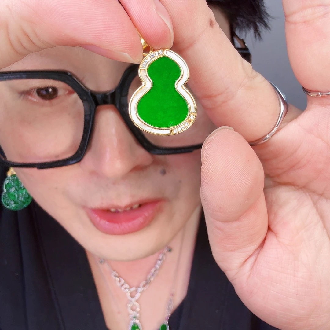 翡翠颈饰未镶嵌一个