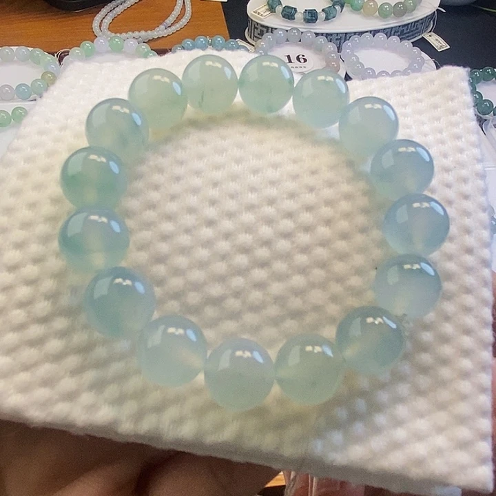 定制翡翠未镶嵌翡翠卡12 价格可谈