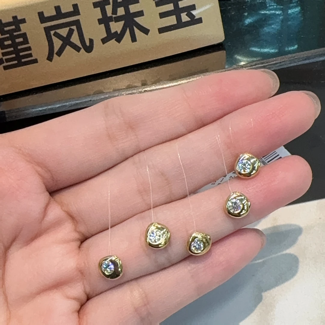 【小晗专属】18k金小金豆钻石吊坠 不含链 多样性发一 时尚百搭