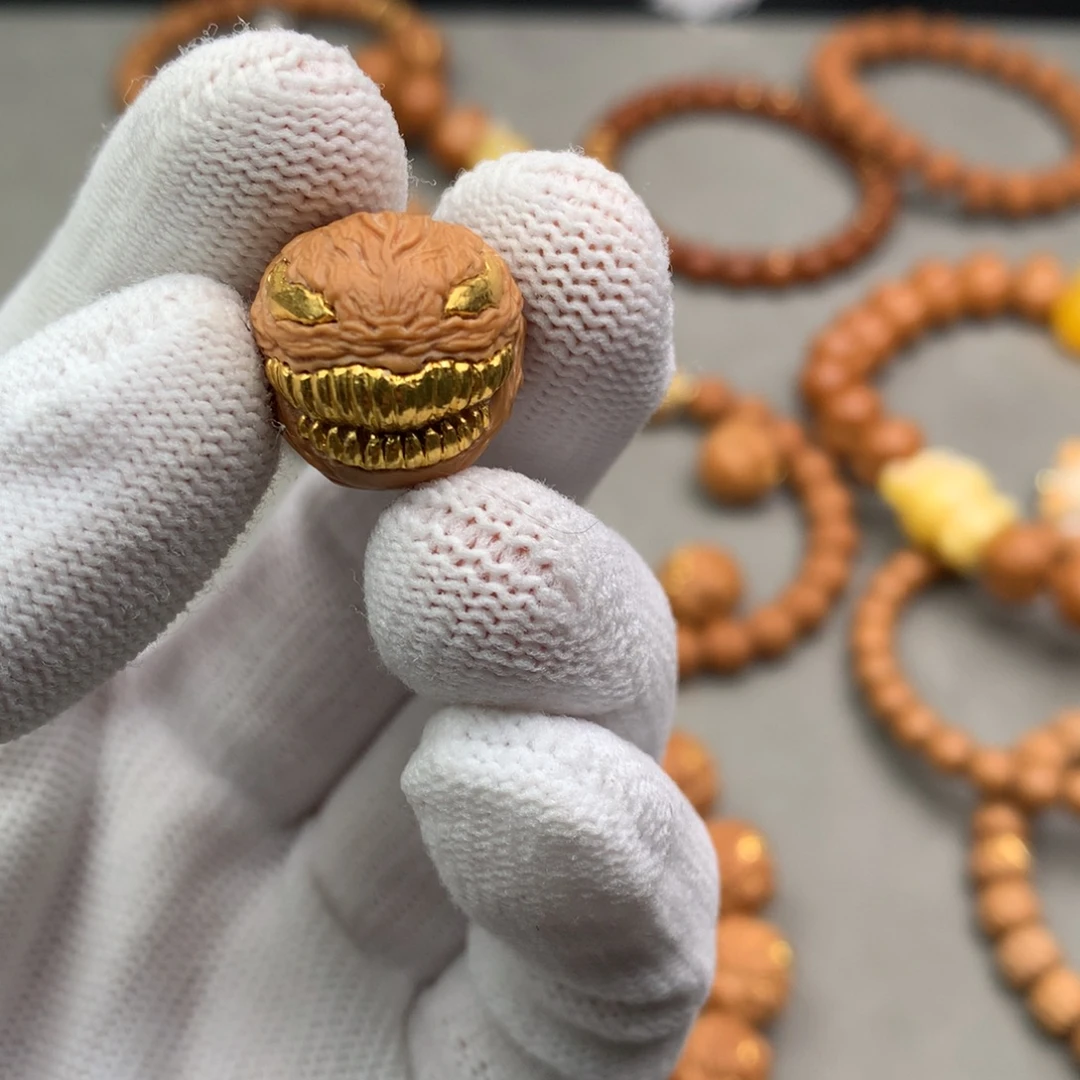 王****手串猴头核桃毒液+银管