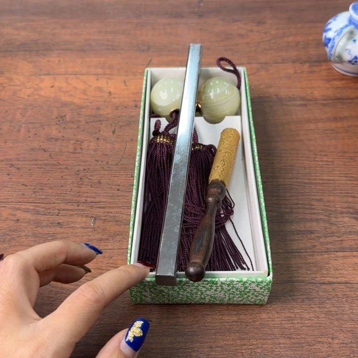 刘*一个瓷器哈哈哈哈哈