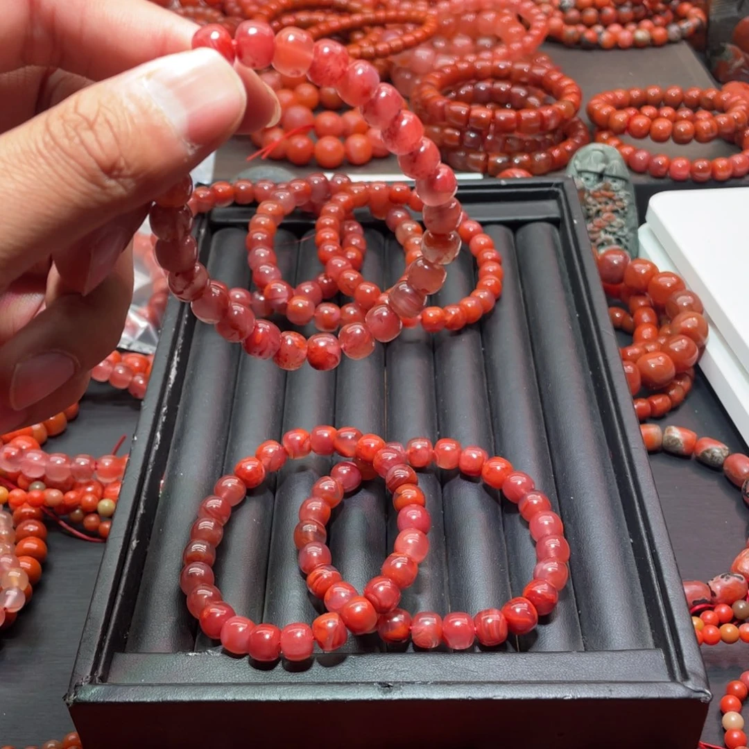 南红玛瑙手链未镶嵌、****