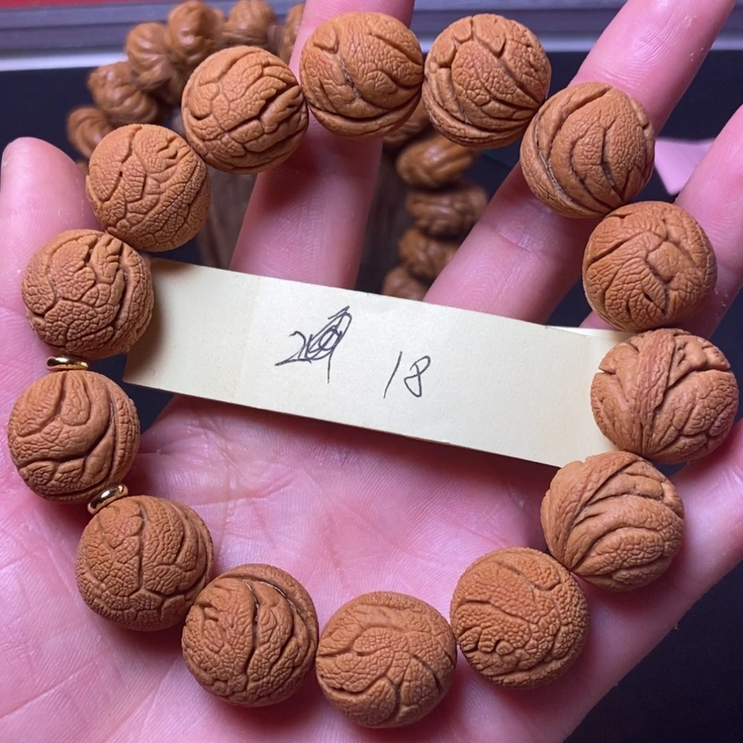 吊坠桃核陕西秦岭山桃核