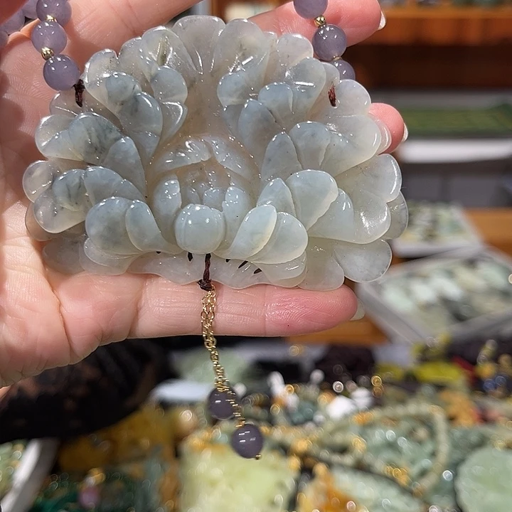 未镶嵌岫玉毛衣链