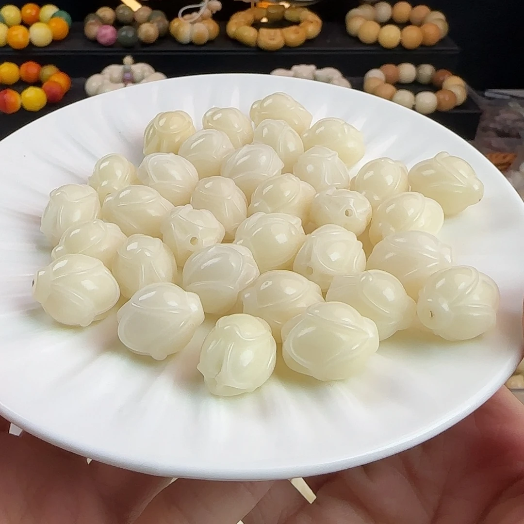 吊坠菩提根/象牙果瑕疵卡19玉兰花20颗