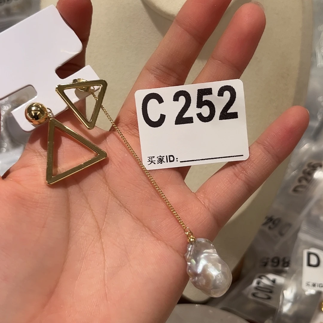 合金淡水珍珠耳饰